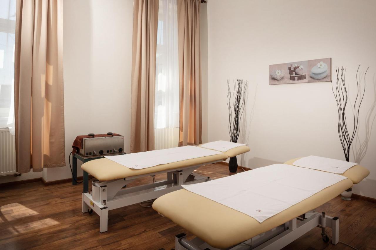 Villa Dino Mariánské Lázně Kültér fotó